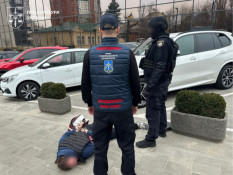 Обіцяли кохання і прибуток: у Дніпрі викрили шахраїв міжнародного масштабу