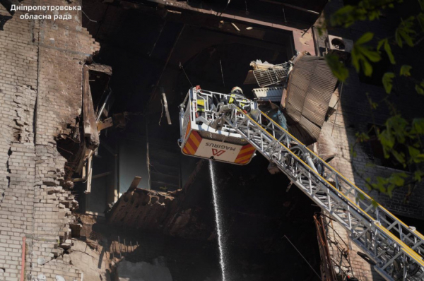 Росіяни обстріляли Кривий Ріг і Дніпро: є загиблі і пранені, пошкоджена інфраструктура