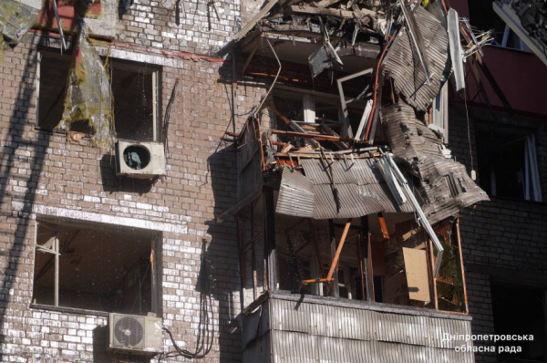 Росіяни обстріляли Кривий Ріг і Дніпро: є загиблі і пранені, пошкоджена інфраструктура