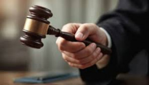 У Кам’янському суд оштрафував матір через небезпечну поведінку дитини на кризі