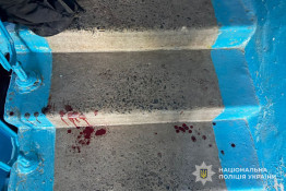 у Тернополі школярка вдарила ножем однокласницю