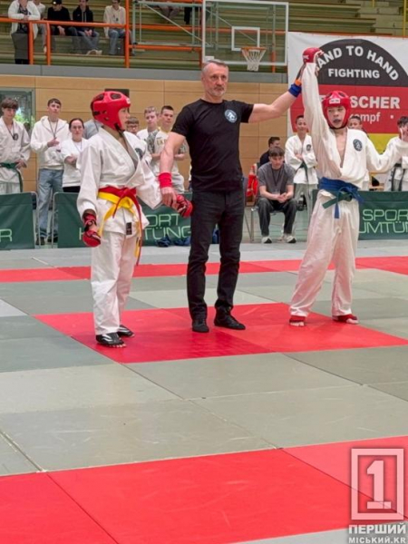 Український прапор на п’єдесталі у Німеччині: криворіжець Артур Соколовський став переможцем Кубка світу з рукопашного бою