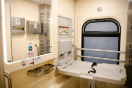 Укрзалізниця отримала нові вагони: перша партія вже на коліях