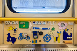 Укрзалізниця запускає дитячі вагони: перші рейси вже з кінця квітня