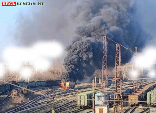 Шахед поцілив по локомотиву на території АрселорМітал Кривий Ріг