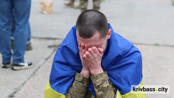 Великодній обмін 11 квітня: з російського полону повернулись троє захисників з Криворіжжя