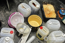 Вилучили психотропів на понад 6 мільйонів гривень: поліція Дніпра ліквідувала масштабну нарколабораторію