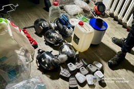 Вилучили психотропів на понад 6 мільйонів гривень: поліція Дніпра ліквідувала масштабну нарколабораторію