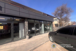 Влаштувала незаконне будівництво: на Дніпропетровщині судитимуть підприємицю за самовільне зайняття земельної ділянки