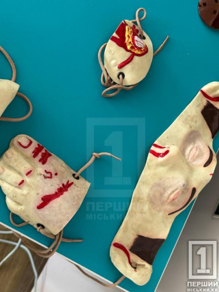 Знання, які можуть врятувати життя: у Кривому Розі молодь опановувала навички тактичної медицини