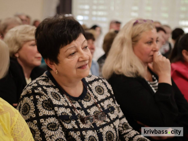 Активне довголіття по-криворізьки: у місті стартував конкурс «SuperБабуся! SuperДідусь!»