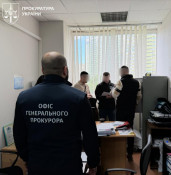 Детектива та аналітика БЕБ затримали на хабарях