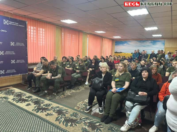 Зустріч Ощадбанку з персоналом ДУ &laquo;Криворізька установа виконання покарань №3&raquo;.