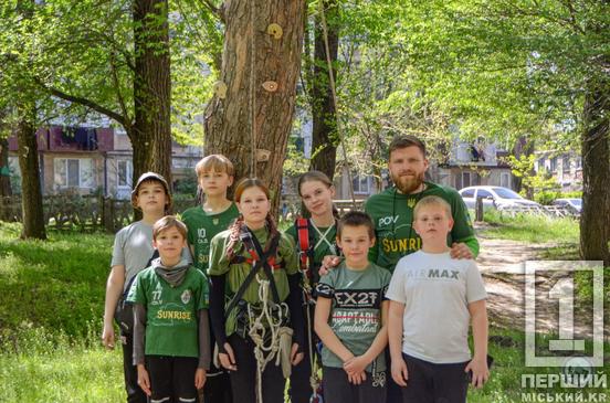 Характер та воля до перемоги: криворізькі «Мандрівники» долали дистанції змагань зі спортивного гірського туризму