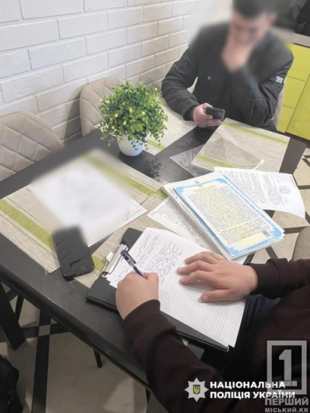 Люксові авто, шалені статки та «мільйон у подарунок»: по всій Україні пройшли масові обшуки у посадовців ТЦК