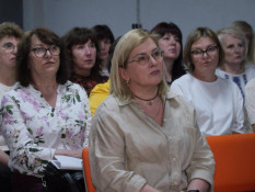 Мудрість, що виховує таланти: у Кривому Розі відзначили найкращих освітян міста