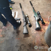 На Дніпропетровщині правоохоронці  викрили місцевого жителя, який незаконно зберігав зброю та боєприпаси