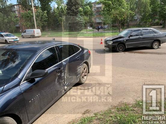 Опинився у сліпій зоні: на вулиці Матусевича зіткнулися Chevrolet та Chery