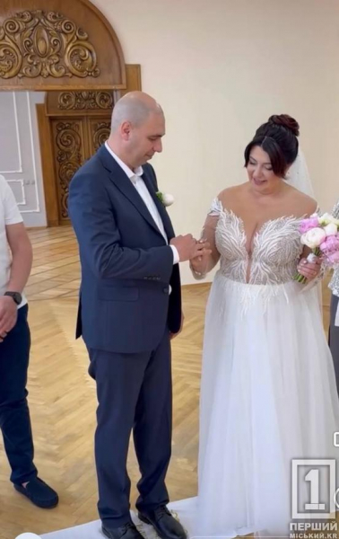 Понад 600 весіль за 7 днів: Дніпропетровщина посіла друге місце в Україні за кількістю шлюбів