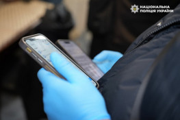 Продаж гуманітарки на ринку: викрито схему на 44 млн грн
