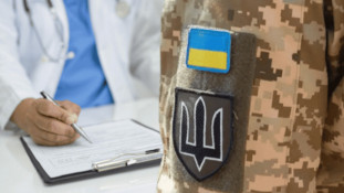 Студенти-медики після навчання отримуватимуть офіцерське звання
