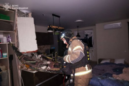 У Харкові дрон влучив у багатоповерхівку: двоє постраждалих
