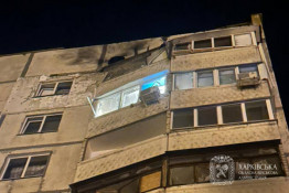 У Харкові російський безпілотник поцілив у житловий будинок: є постраждалі