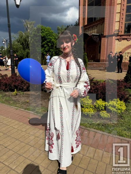 У кожній ниточці живе частинка нашої України: стартував 12-ий парад вишиванок від «Першого Міського»