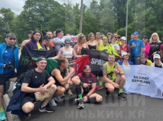 У Кривому Розі пройшов ультрамарафон на 100 кілометрів до Дня міста