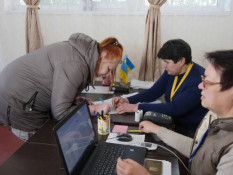 У Кривому Розі триває друга хвиля видачі проднаборів