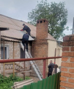 У Кривому Розі триває робота з ліквідації наслідків учорашнього удару російського БпЛА по житловому будинку