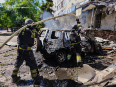 У Павлоград внаслідок удару російського безпілотника постраждали щонайменше 10 людей