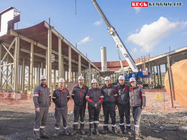 Карін Карлсбро на будівництві нового цеху ПівнГЗК в Кривому Розі