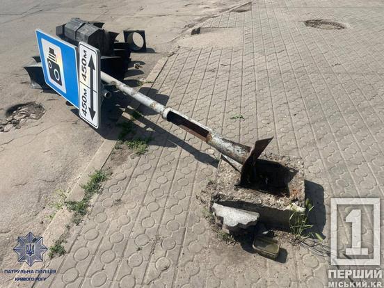 Зачепив і поїхав геть: у Кривому Розі фура знесла світлофор, водія розшукали