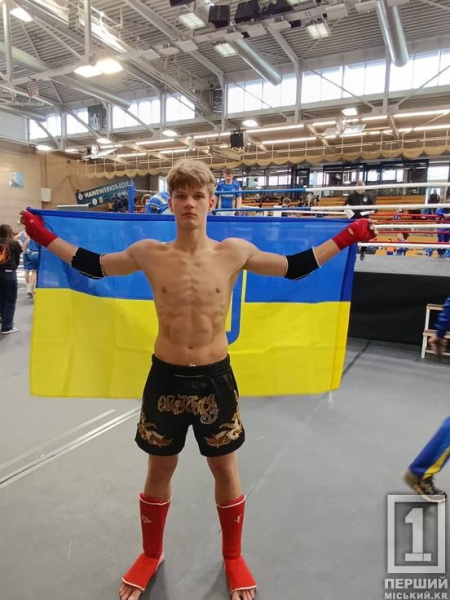 Залізна воля, бездоганна техніка ударів та спортивний характер: криворіжець Максим Кравчук двічі став чемпіоном Європи
