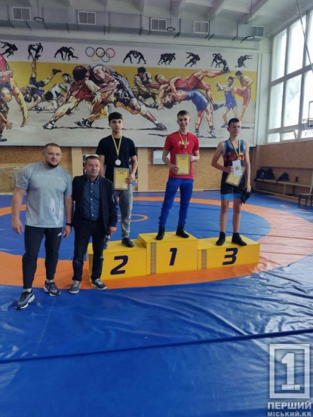 Криворізькі борці вибороли три медалі на обласних змаганнях з греко-римської боротьби