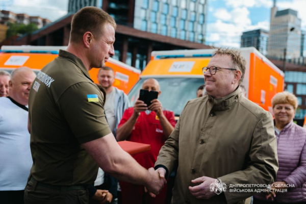 Криворізькі бригади швидкої посилили свій автопарк сучасними автівками: подробиці
