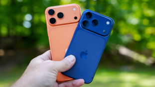 На кордоні у «Краківці» виявили 14 незадекларованих iPhone 17 Pro Max на понад 1 млн грн