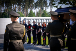 На Національному військовому меморіальному кладовищі поховали 12 невстановлених захисників України