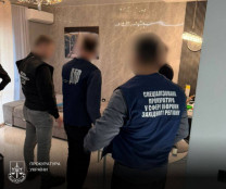 Посадовцю ТЦК на Волині інкримінують організацію фіктивної непридатності за 7 тисяч доларів