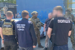 Схема виїзду за тисяч: мешканця Дніпра судитимуть за незаконне переправлення осіб