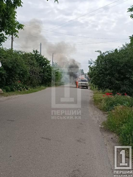 Стовп диму неподалік вокзалу: у Довгинцівському районі на ходу загорівся «Жигуль»