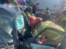 У Києві авто влетіло в підземний перехід: четверо загиблих, троє поранених ОНОВЛЕНО