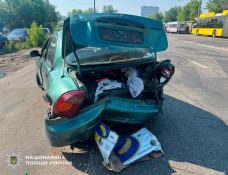 У Києві масштабна ДТП за участі п’яти авто: загинула жінка, є постраждалі