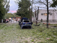 У Запоріжжі від удару безпілотника загинула жінка, 16 людей поранено
