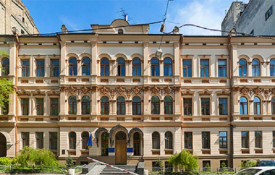 Україна просить ЮНЕСКО дослідити вплив вибухів та вібрацій на культурні цінності під час війни