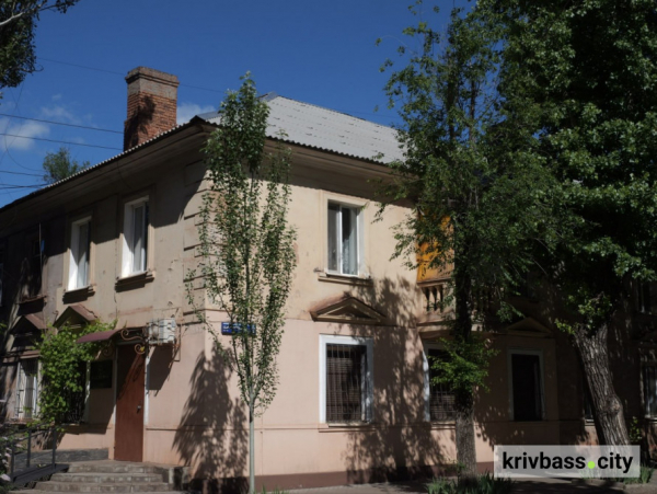Відновлення після прильотів: в одному з районів Кривого Рогу завершили ремонт пошкоджених будинків