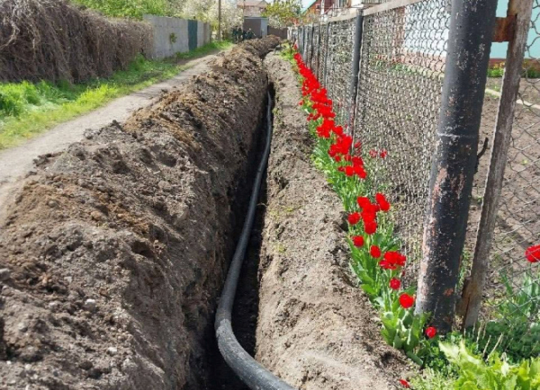Замінили 13 км зношених труб: у громаді Криворіжжя оновили водогін
