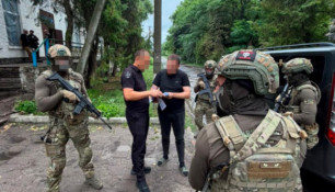 Двох військовослужбовців медичного підрозділу підозрюють у катуванні побратимів