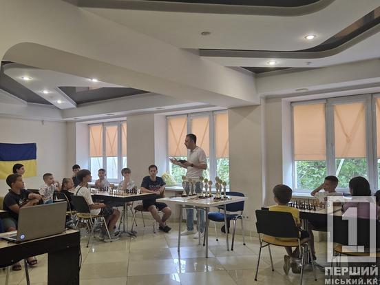 Інтелект та стратегія: у Кривому Розі пройшов дитячий турнір до Міжнародного дня шахів
